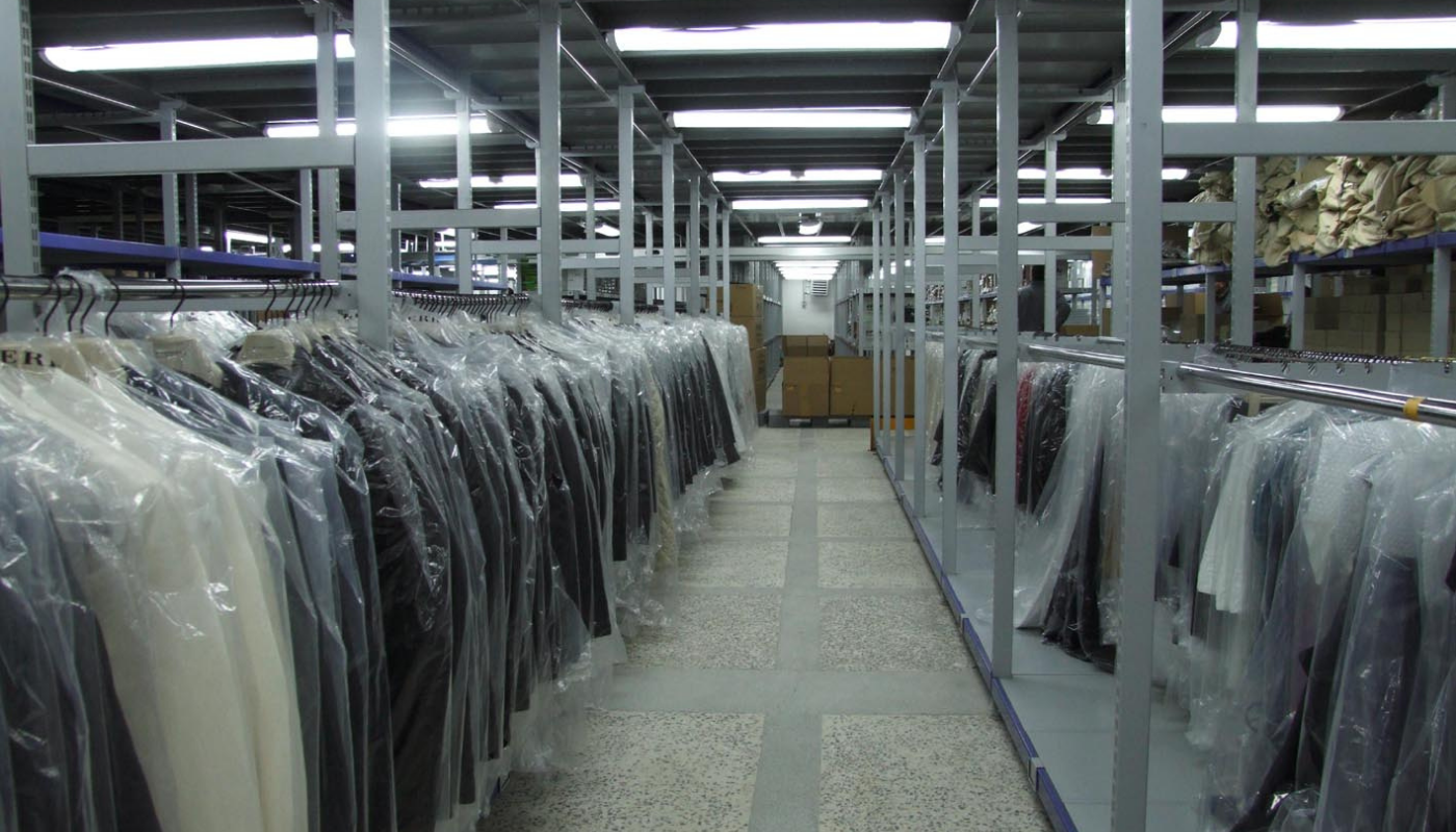 Tekstil mağaza rafları örnek görsel 3